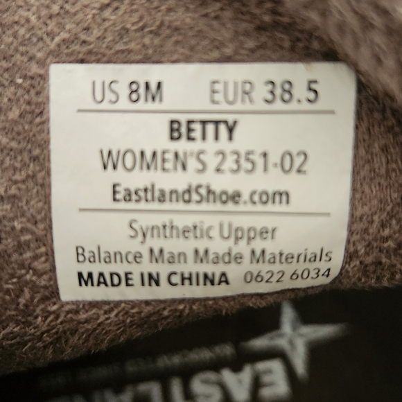 Eastland Ankle Boot - Picture 9 of 9